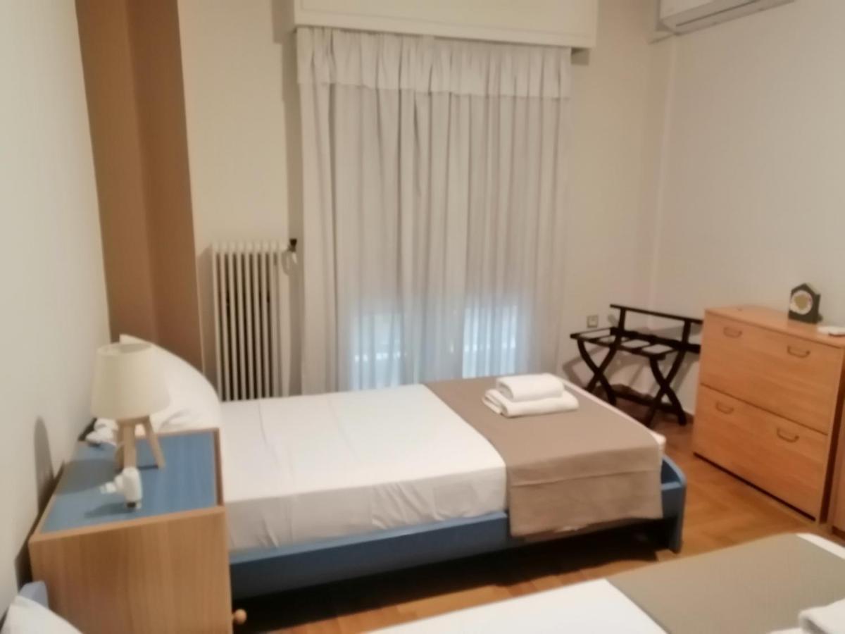 Comfy Apartment For 4 Ppl In Koukaki Athens Luaran gambar